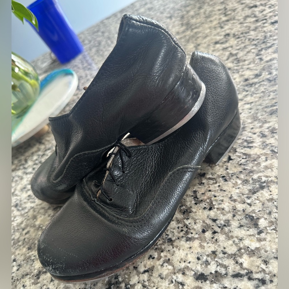 Só Dança Black Tap Shoes